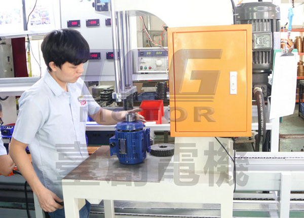 車間JCC-05油壓機(jī)