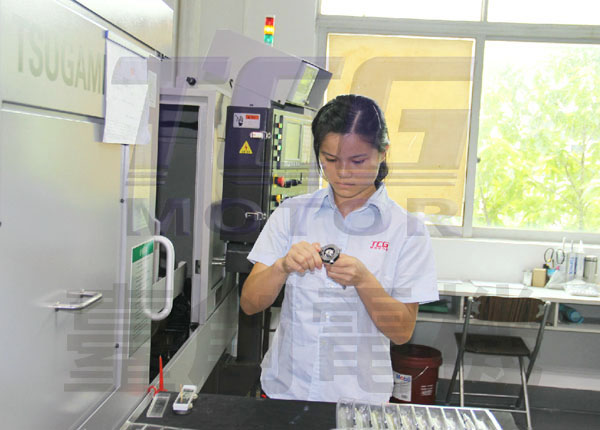 臺(tái)創(chuàng)車間設(shè)備